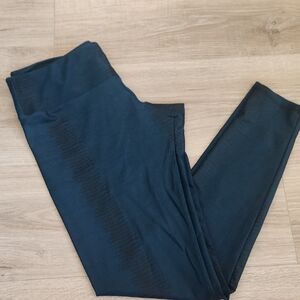 Onzie Teal Blue Animal Print Patterned Leggings